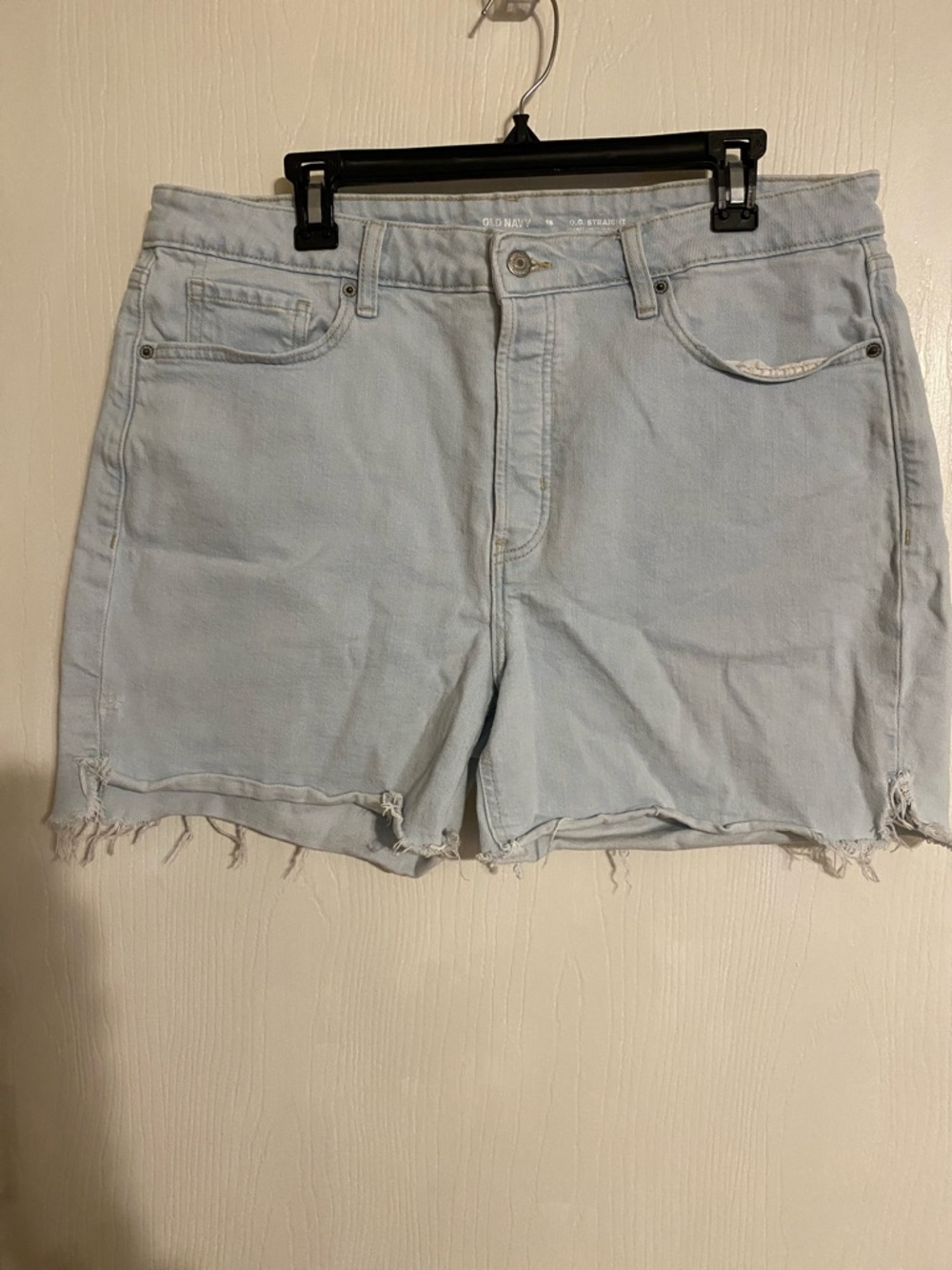 Old Navy Light Wash Frayed Hem Denim Shorts